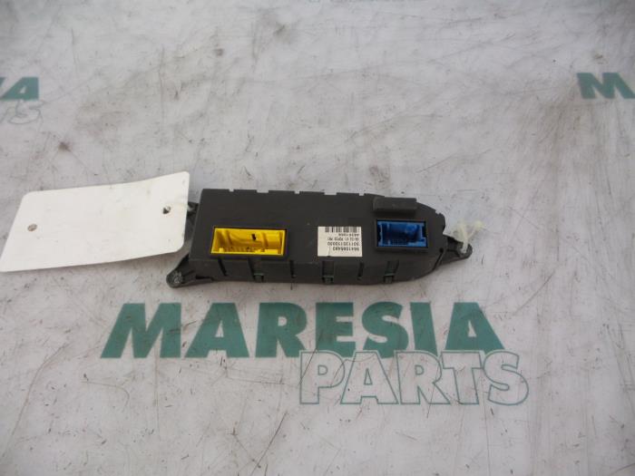 Gebruikte Computer Diversen Peugeot 607 (9D/U) 2.2 HDi 16V FAP Prijs € 85,00 Margeregeling aangeboden door Maresia Parts