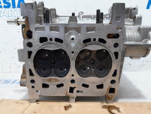Cilinderkop van een Fiat 500 (312) 0.9 TwinAir 85 2011