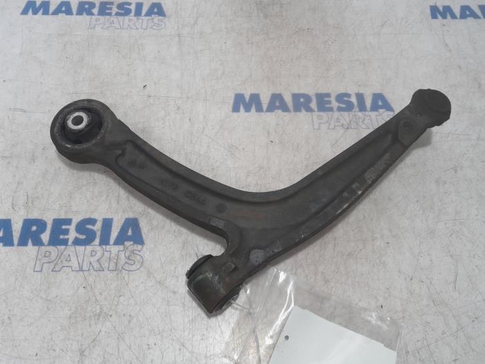 FIAT 500 2 generation (2008-2024) Other Body Parts 50710290 19463602
