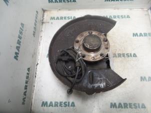 Gebruikte Asschenkel rechts-achter Alfa Romeo 156 Sportwagon (932) 1.9 JTD 16V Prijs € 50,00 Margeregeling aangeboden door Maresia Parts