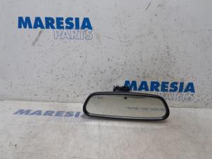 Gebruikte Binnenspiegel Citroen C4 Cactus (0B/0P) 1.2 PureTech 110 12V Prijs € 50,00 Margeregeling aangeboden door Maresia Parts