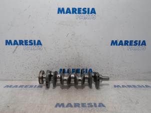 Gebruikte Krukas Peugeot 308 SW (4E/H) 1.4 VTI 16V Prijs € 105,00 Margeregeling aangeboden door Maresia Parts