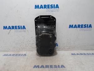 Gebruikte Carterpan Peugeot 308 SW (4E/H) 1.4 VTI 16V Prijs € 24,99 Margeregeling aangeboden door Maresia Parts