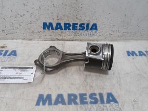 Gebruikte Zuiger Fiat Ducato (250) 2.3 D 130 Multijet Prijs € 158,81 Inclusief btw aangeboden door Maresia Parts