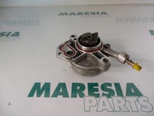 Gebruikte Vacuumpomp (Diesel) Peugeot 607 (9D/U) 2.2 HDi 16V FAP Prijs € 50,00 Margeregeling aangeboden door Maresia Parts