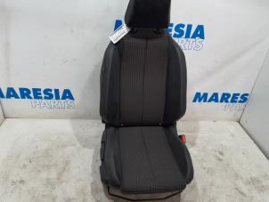 Gebruikte Voorstoel rechts DS Automobiles DS 3/DS 3 Crossback 1.2 12V PureTech 130 Prijs € 444,68 Inclusief btw aangeboden door Maresia Parts