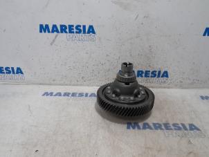 Gebruikte Differentieel voor Citroen C4 Grand Picasso (3A) 1.6 HDiF 115 Prijs € 210,00 Margeregeling aangeboden door Maresia Parts