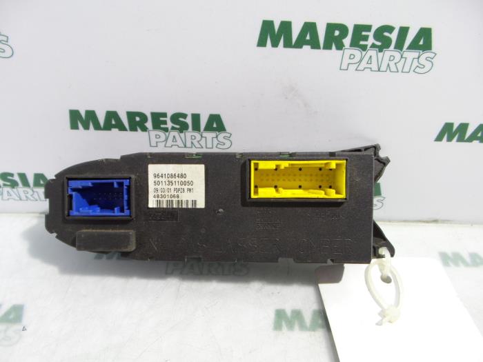 Gebruikte Computer Diversen Peugeot 607 (9D/U) 2.0 16V Prijs € 50,00 Margeregeling aangeboden door Maresia Parts