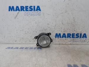 Gebruikte Mistlamp links-voor Fiat Doblo Cargo (263) 1.6 D Multijet Prijs € 18,15 Inclusief btw aangeboden door Maresia Parts