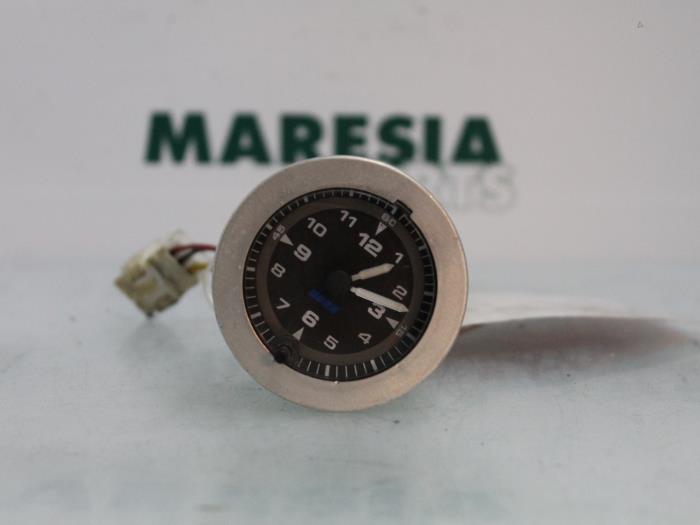 Gebruikte Display Interieur Fiat Coupé 2.0 20V Turbo Prijs € 35,00 Margeregeling aangeboden door Maresia Parts