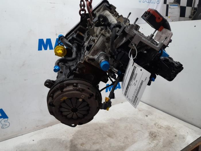 Motor van een Fiat 500 (312) 1.2 2008