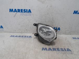 Gebruikte Dagrijverlichting rechts Fiat 500 (312) 1.4 16V Prijs € 25,00 Margeregeling aangeboden door Maresia Parts