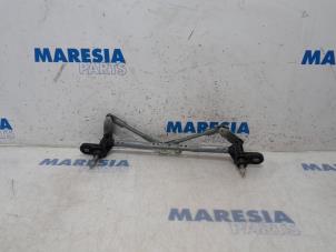 Gebruikte Ruitenwis Mechaniek Fiat 500 (312) 1.2 69 Prijs € 25,00 Margeregeling aangeboden door Maresia Parts