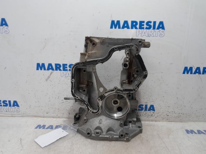 Gebruikte Carterpan Renault Scénic IV (RFAJ) 1.3 TCE 140 16V Prijs € 105,00 Margeregeling aangeboden door Maresia Parts
