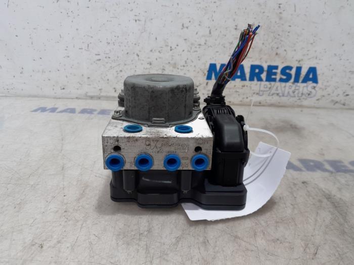 Gebruikte ABS Pomp Citroen C1 1.0 Vti 68 12V Prijs € 89,95 Margeregeling aangeboden door Maresia Parts