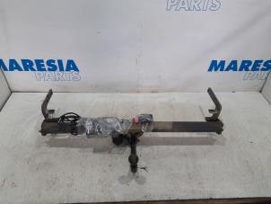 Gebruikte Trekhaak Citroen C-Elysee (DD) 1.2 Vti 82 12V Prijs € 210,00 Margeregeling aangeboden door Maresia Parts