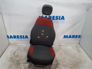 Gebruikte Stoel rechts Fiat Panda/Pandina (312) 0.9 TwinAir Turbo 85 Prijs € 157,50 Margeregeling aangeboden door Maresia Parts