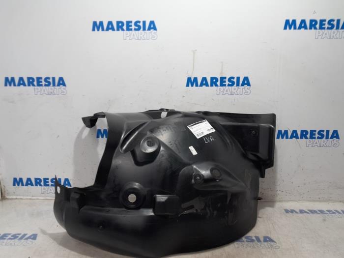 RENAULT Clio 4 generation (2012-2020) Other Body Parts 638431694R