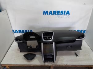 Gebruikte Airbag set + dashboard Peugeot 207 CC (WB) 1.6 16V THP Prijs € 472,50 Margeregeling aangeboden door Maresia Parts