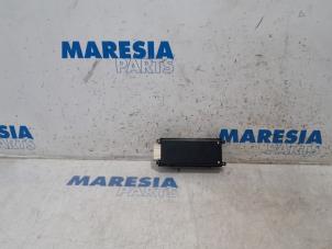Gebruikte Bluetooth module Peugeot 207 CC (WB) 1.6 16V THP Prijs € 60,00 Margeregeling aangeboden door Maresia Parts