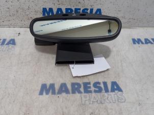 Gebruikte Binnenspiegel Alfa Romeo 159 Sportwagon (939BX) 2.4 JTDm 20V Prijs € 30,00 Margeregeling aangeboden door Maresia Parts