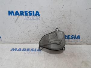 Gebruikte Versnellingsbakdeksel Citroen C3 (SC) 1.0 Vti 68 12V Prijs € 25,00 Margeregeling aangeboden door Maresia Parts