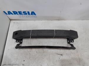 Gebruikte Bumperframe voor Fiat Grande Punto (199) 1.3 JTD Multijet 16V 85 Actual Prijs € 50,00 Margeregeling aangeboden door Maresia Parts