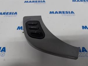 Gebruikte Bediening boordcomputer Alfa Romeo Giulietta (940) 1.4 TB 16V MultiAir Prijs € 20,00 Margeregeling aangeboden door Maresia Parts