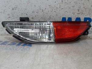 Gebruikte Mistachterlicht Fiat Grande Punto (199) 1.3 JTD Multijet 16V 85 Actual Prijs € 20,00 Margeregeling aangeboden door Maresia Parts