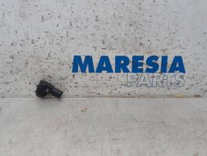 Gebruikte PDC Sensor Peugeot 308 CC (4B) 1.6 VTI 16V Prijs € 25,00 Margeregeling aangeboden door Maresia Parts