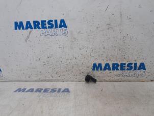 Gebruikte PDC Sensor Peugeot 308 CC (4B) 1.6 VTI 16V Prijs € 25,00 Margeregeling aangeboden door Maresia Parts