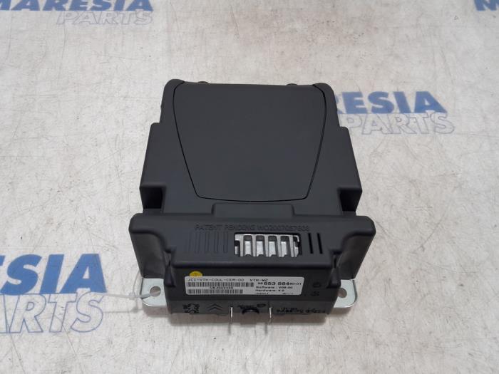 Gebruikte Head-up display Peugeot 508 SW (8E/8U) 1.6 THP 16V Prijs € 262,50 Margeregeling aangeboden door Maresia Parts
