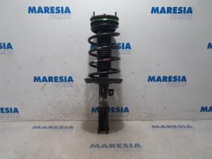 Gebruikte Mac Phersonpoot links-voor Peugeot 508 SW (8E/8U) 1.6 THP 16V Prijs € 75,00 Margeregeling aangeboden door Maresia Parts