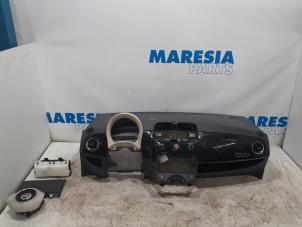 Gebruikte Airbag set + dashboard Fiat 500 (312) 0.9 TwinAir 85 Prijs € 630,00 Margeregeling aangeboden door Maresia Parts