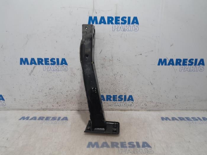Gebruikte Subframe Fiat Panda (312) 0.9 TwinAir Turbo 80 Prijs € 25,00 Margeregeling aangeboden door Maresia Parts
