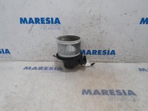 Gebruikte Blower Fiat 500 (312) 0.9 TwinAir 85 Prijs € 25,00 Margeregeling aangeboden door Maresia Parts