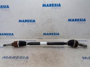 Gebruikte Steekas rechts-voor Citroen C3 (SC) 1.2 VTi 82 12V Prijs € 40,00 Margeregeling aangeboden door Maresia Parts