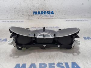 Gebruikte Instrumentenpaneel Citroen C3 (SC) 1.2 VTi 82 12V Prijs € 85,00 Margeregeling aangeboden door Maresia Parts