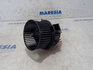 Gebruikte Blower Citroen C3 (SC) 1.2 VTi 82 12V Prijs € 25,00 Margeregeling aangeboden door Maresia Parts