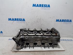 Gebruikte Cilinderkop Peugeot 308 (4A/C) 1.6 16V THP 150 Prijs € 472,50 Margeregeling aangeboden door Maresia Parts