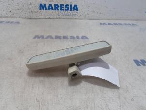 Gebruikte Spiegel binnen Fiat 500 (312) 1.2 69 Prijs € 35,00 Margeregeling aangeboden door Maresia Parts