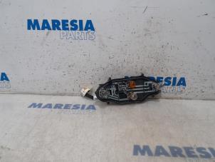 Gebruikte Fitting Achterlicht rechts Citroen Berlingo 1.6 BlueHDI 100 Prijs € 30,25 Inclusief btw aangeboden door Maresia Parts