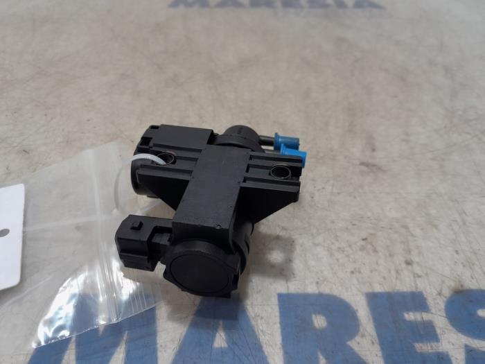 Gebruikte Turbodrukregelaar Fiat Panda (312) 0.9 TwinAir Turbo 85 Prijs € 25,00 Margeregeling aangeboden door Maresia Parts