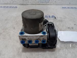 Gebruikte ABS Pomp Citroen Jumper (U9) 2.2 HDi 120 Prijs € 189,30 Inclusief btw aangeboden door Maresia Parts