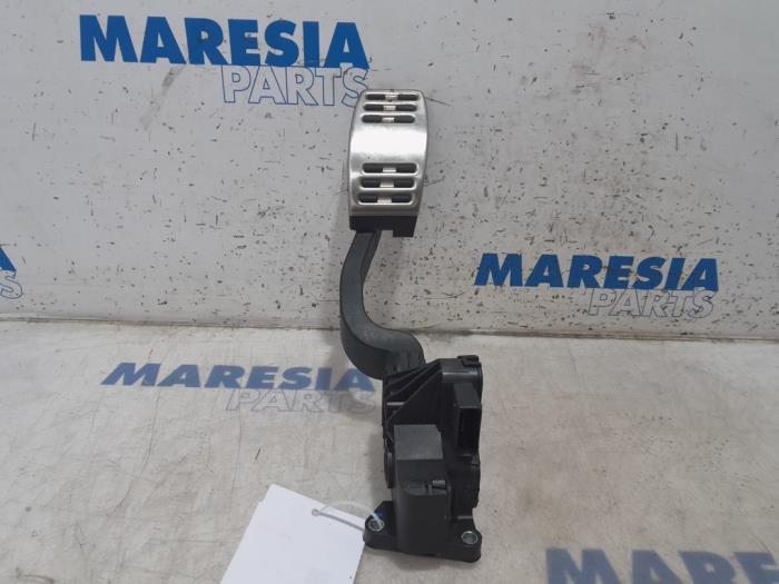 Gebruikte Gaspedaalpositie Sensor Alfa Romeo MiTo (955) 1.3 JTDm 16V Eco Prijs € 15,00 Margeregeling aangeboden door Maresia Parts