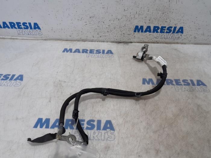 Gebruikte Accu sensor Citroen C3 (SC) 1.2 VTi 82 12V Prijs € 50,00 Margeregeling aangeboden door Maresia Parts
