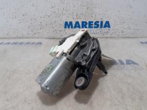 Gebruikte Ruitenwissermotor achter Renault Trafic (1FL/2FL/3FL/4FL) 1.6 dCi 140 Twin Turbo Prijs € 48,40 Inclusief btw aangeboden door Maresia Parts