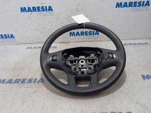 Gebruikte Stuurwiel Opel Vivaro 1.6 CDTi BiTurbo 125 Prijs € 158,81 Inclusief btw aangeboden door Maresia Parts