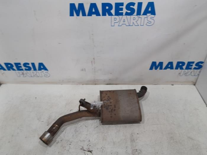 Gebruikte Uitlaat Einddemper Alfa Romeo Giulietta (940) 1.4 TB 16V MultiAir Prijs € 50,00 Margeregeling aangeboden door Maresia Parts