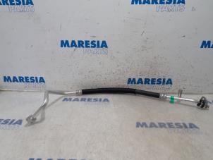 Gebruikte Airco Leiding Renault Clio IV (5R) 0.9 Energy TCE 90 12V Prijs € 30,00 Margeregeling aangeboden door Maresia Parts